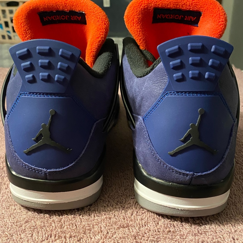 2019 Jordan 4